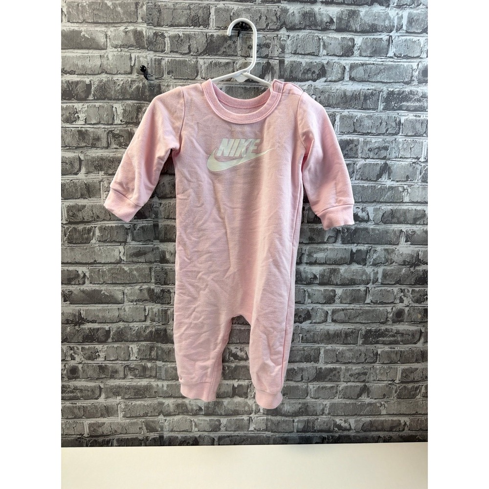 Baby‎ girl's Nike romper